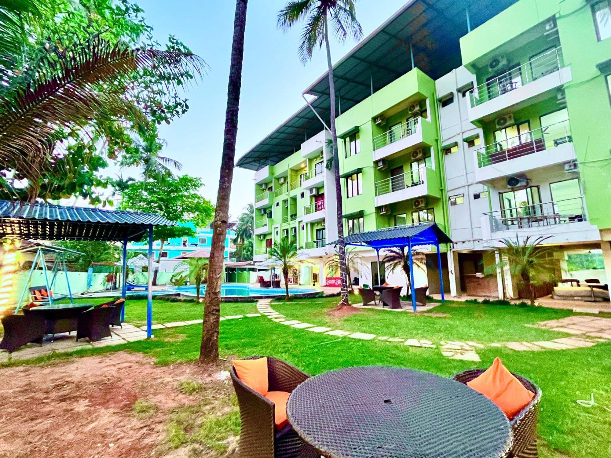 The Calagute Beach Resort By Shivam Resort 1 Km From Beach Candolim Buitenkant foto