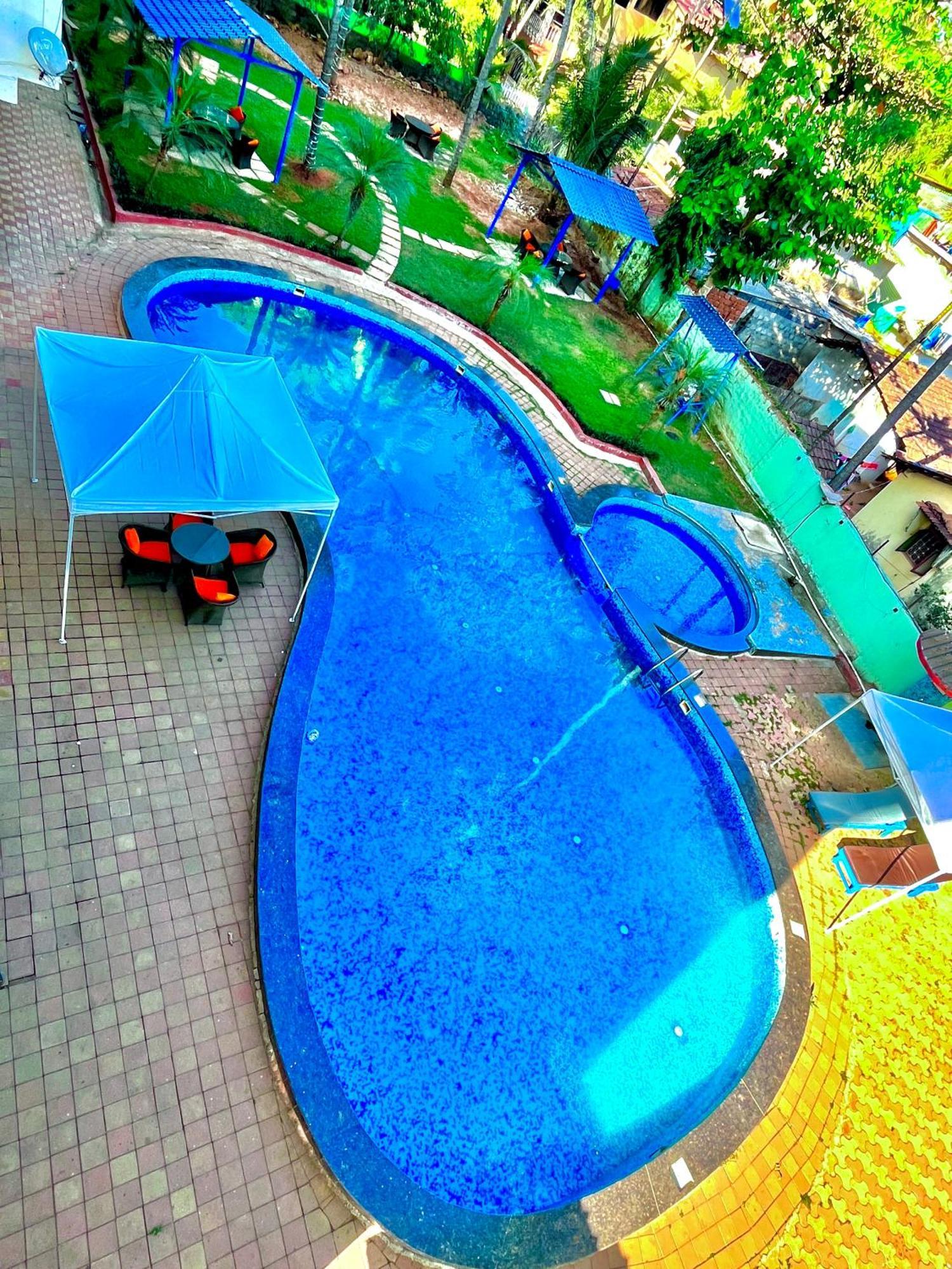 The Calagute Beach Resort By Shivam Resort 1 Km From Beach Candolim Buitenkant foto