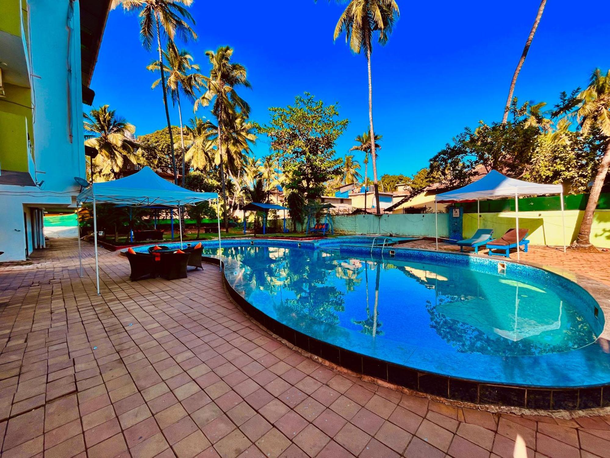 The Calagute Beach Resort By Shivam Resort 1 Km From Beach Candolim Buitenkant foto