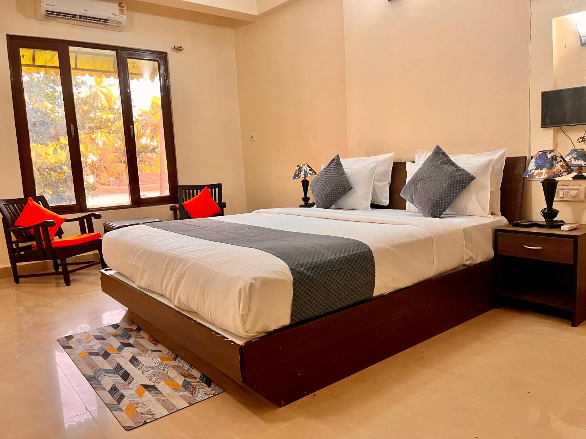 The Calagute Beach Resort By Shivam Resort 1 Km From Beach Candolim Buitenkant foto